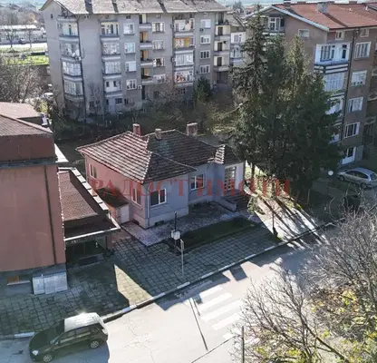 Снимка 4 — Промишлена сграда в Пловдив, Първомай