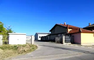 Промишлена сграда в Пловдив, Първомай