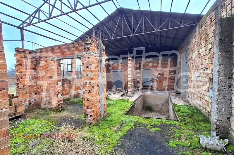 Industrial Building in Oblast Plovdiv, Voinyagovo