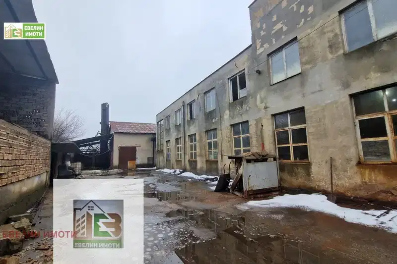 Промишлена сграда в Русе, с. Просена