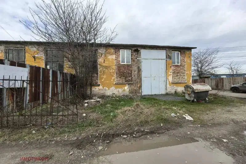 Промишлена сграда в Сливен, Нова Загора