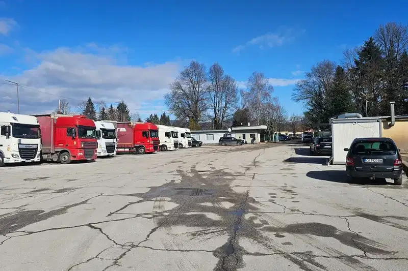 Industrial Building in област София, Ботев