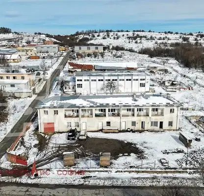 Photo 2 — Industrial Building in област София, Vakarel