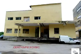 Промишлена сграда във Велико Търново, Павликени