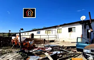 Промишлена сграда във Враца, с. Мраморен