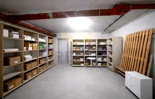 Склад във Варна, Възраждане 3