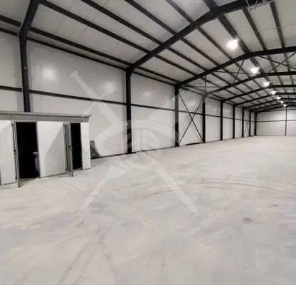 Photo 2 — Warehouse in област София, Bojurishte