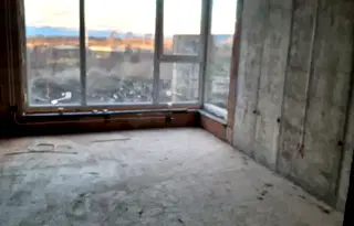Тристаен апартамент в Модерно предие