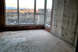 Тристаен апартамент в Модерно предие