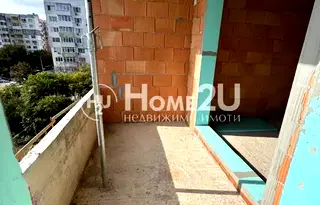 Тристаен апартамент в Кайсиева ина