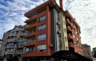 Тристаен апартамент в Студентски