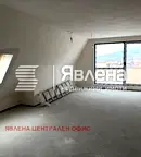 Тристаен апартамент в с. Лозен