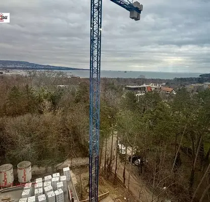 Снимка 5 — Тристаен апартамент с морска панорама в Аспарухово, Варна