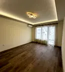 Тристаен панелен апартамент с две тераси в Аспарухово, Варна