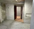 Снимка 4 — Тристаен апартамент с две бани и усвоени балкони в Банишора
