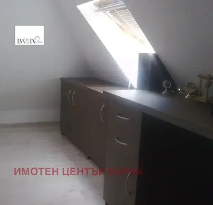Снимка 5 — Тристаен апартамент с две тераси в Левски, Варна