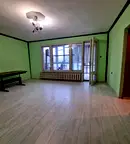 Тристаен апартамент с югоизточно изложение в Белите брези, София