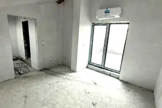 Тристаен апартамент в София, Борово