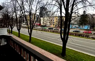 Тристаен апартамент с две тераси в Борово, бул. България