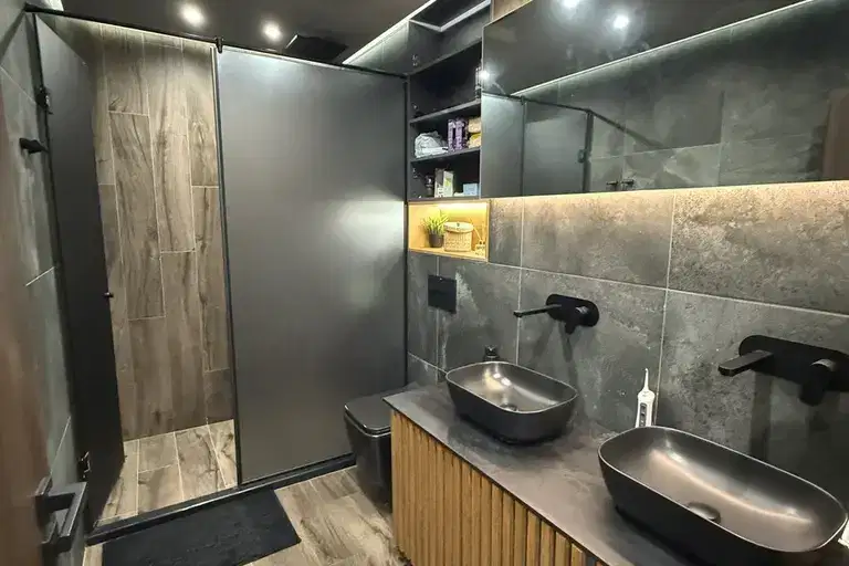 3-bedroom apartment in Sofiya, Boyana