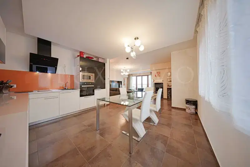 3-bedroom apartment in Sofiya, Boyana