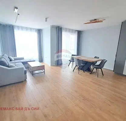 Photo 2 — 3-bedroom apartment in Varna, Briz