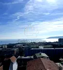 Тристаен апартамент с морска панорама в Бриз, Варна