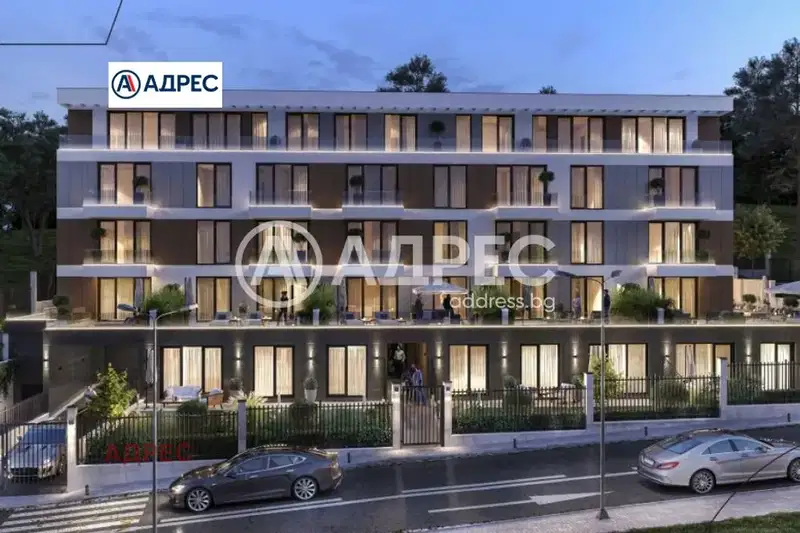 Тристаен апартамент във Варна, Бриз