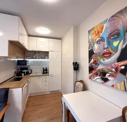 Photo 5 — 3-bedroom apartment in Varna, Briz