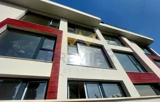 Тристаен апартамент във Варна, Бриз