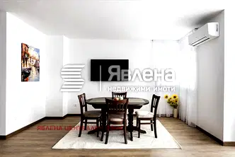 Тристаен апартамент в София, Бъкстон