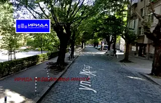 Просторен тристаен апартамент с качествен ремонт в Център, София