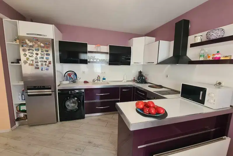 3-bedroom apartment in Haskovo, Centyr
