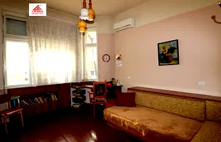 Тристаен апартамент в Русе, Център