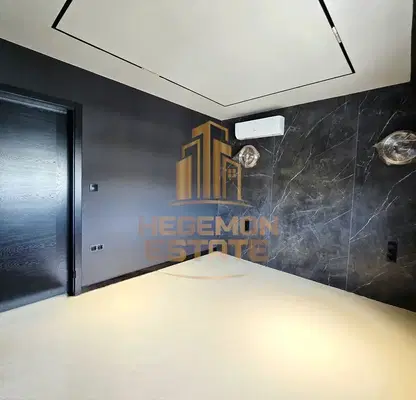 Photo 3 — 3-bedroom apartment in Varna, Centyr