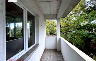 Тристаен апартамент във Враца, Център