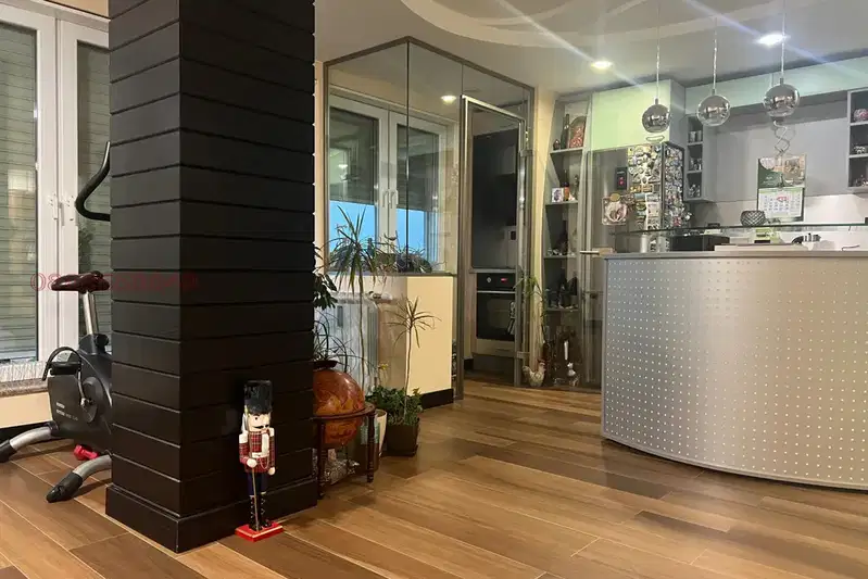 3-bedroom apartment in Ruse, Centyr