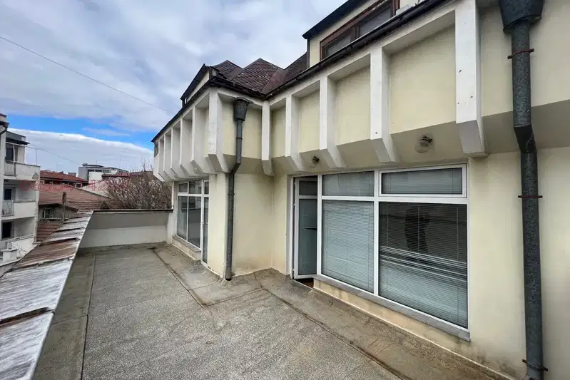 3-bedroom apartment in Kyustendil, Centyr
