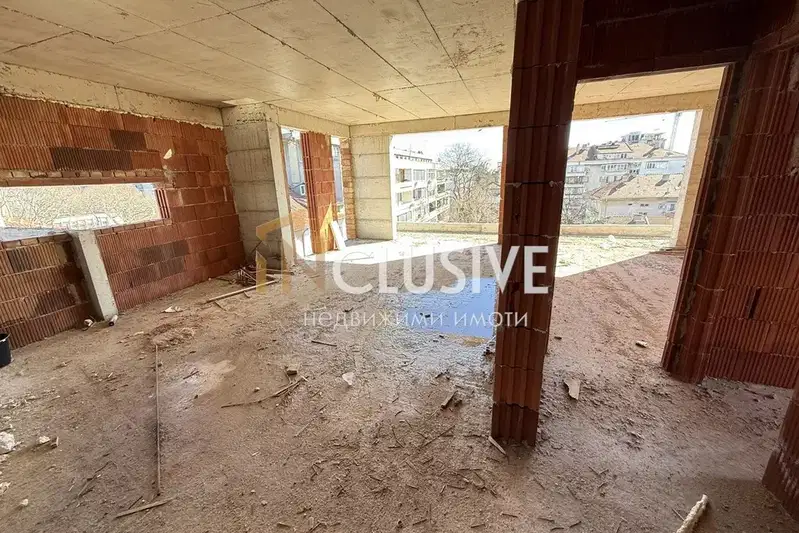 3-bedroom apartment in Varna, Centyr