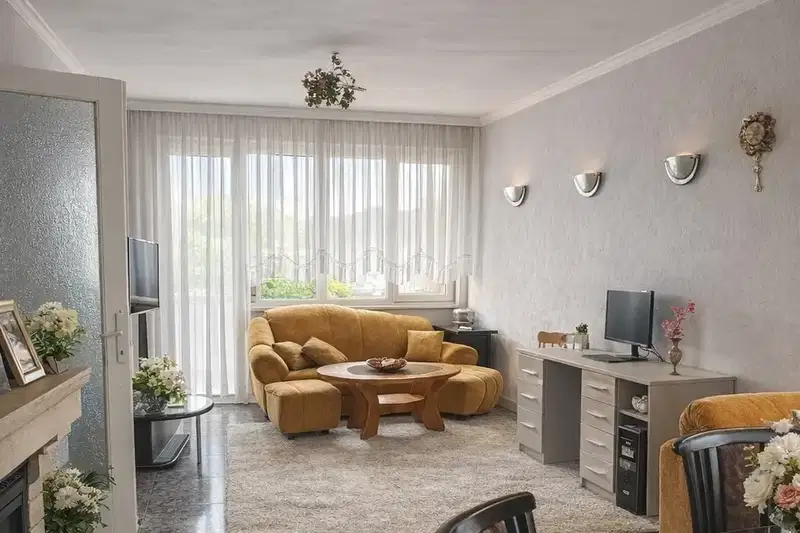 3-bedroom apartment in Gabrovo, Centyr