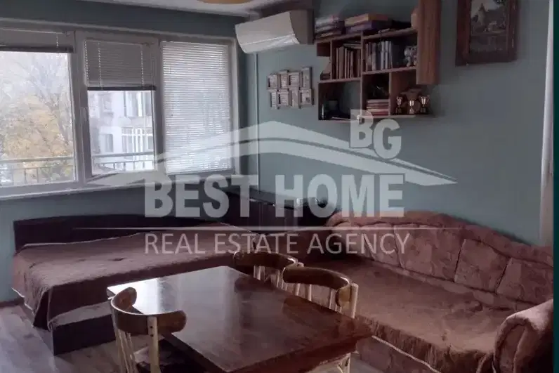 3-bedroom apartment in Varna, Centyr