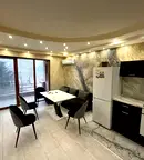 Тристаен апартамент във Враца, Център
