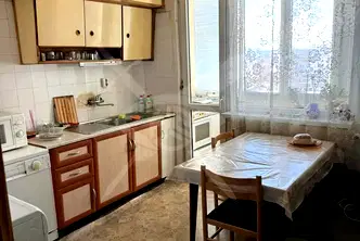 Тристаен апартамент с функционално разпределение в центъра на Пловдив