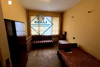 Тристаен апартамент в Шумен, Център