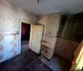Снимка 2 — Тристаен апартамент с допълнителни помещения в Центъра на София