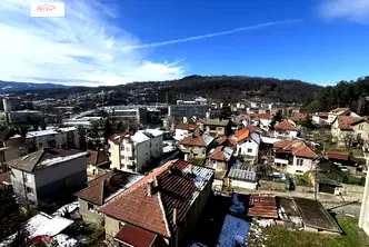 Тристаен апартамент в Габрово, Център