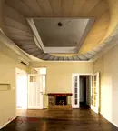 Тристаен апартамент с високи тавани до НДК, бул. Витоша