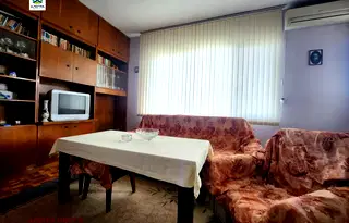 Тристаен апартамент в Пазарджик, Център