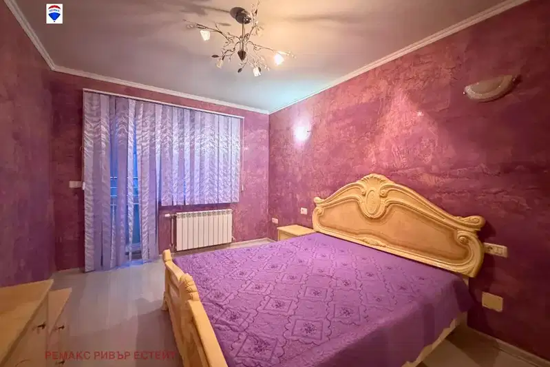 Тристаен апартамент в Русе, Център
