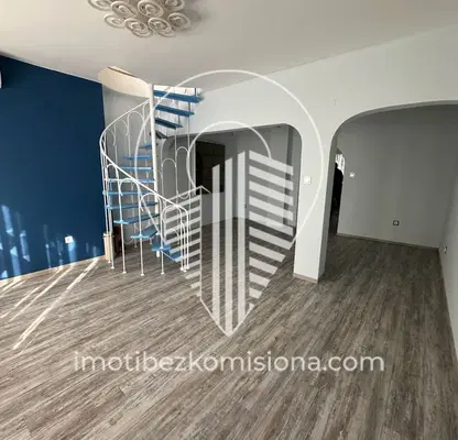 Photo 4 — 3-bedroom apartment in Sofiya, Centyr